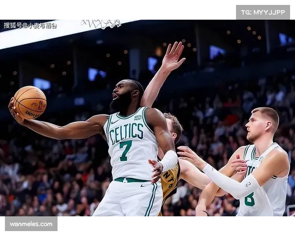 凯尔特人无限换防口袋阵 侧翼体型优势磨平加州球队各自进攻杀招 凯尔特人无限换防口袋阵 侧翼体型优势磨平加州球队各自进攻杀招